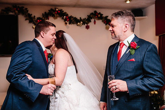 Hunters Lodge Wedding Photography - Jenny & Bob-372
