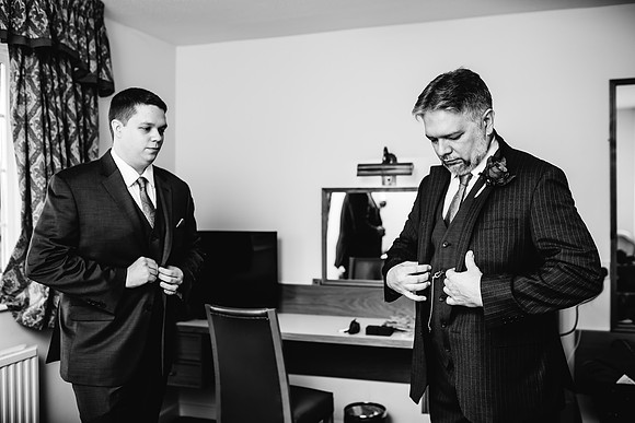 Hunters Lodge Wedding Photography - Jenny & Bob-145