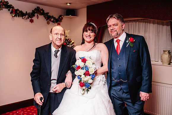 Hunters Lodge Wedding Photography - Jenny & Bob-429