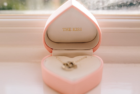 Hunters Lodge Wedding Photography - Jenny & Bob-35