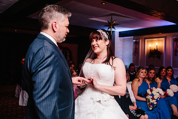 Hunters Lodge Wedding Photography - Jenny & Bob-338