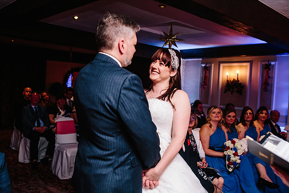 Hunters Lodge Wedding Photography - Jenny & Bob-331