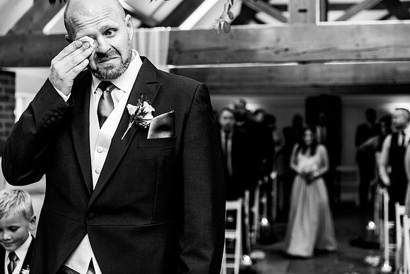 Hanbury Barn Wedding Photography - Laura & Phil-278
