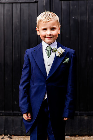 Hanbury Barn Wedding Photography - Laura & Phil-212