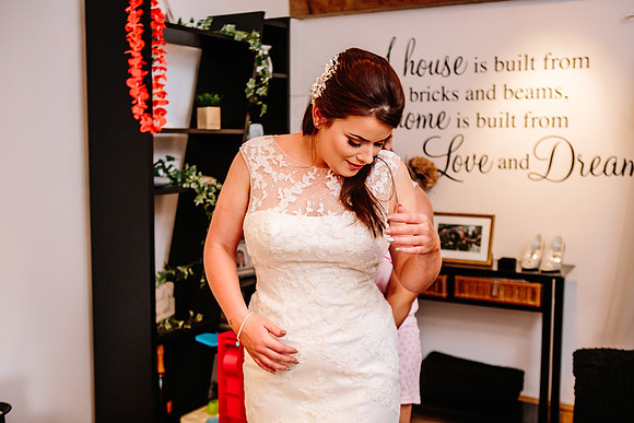 Rachel & Rich - Shropshire Wedding Photography - Market Drayton-207