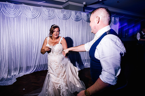 Jane & David - Gift Of A Wedding - Moat House Acton Trussell-785