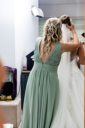 Hanbury Barn Wedding Photography - Laura & Phil-250