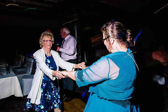 Three Horseshoes Wedding Photography - Staffordshire Weddding Photographer - Laura & Louis-860