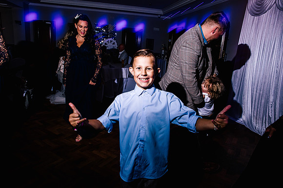Jane & David - Gift Of A Wedding - Moat House Acton Trussell-572