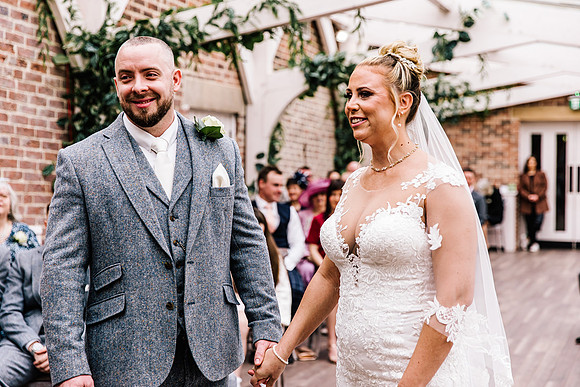 Foxtail Barns Wedding Photography - Kate & Jonathon-293