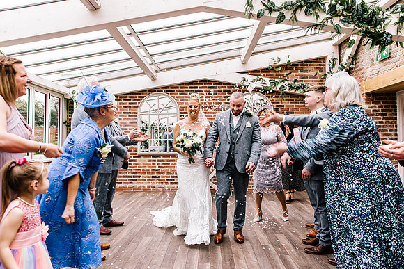 Foxtail Barns Wedding Photography - Kate & Jonathon-391