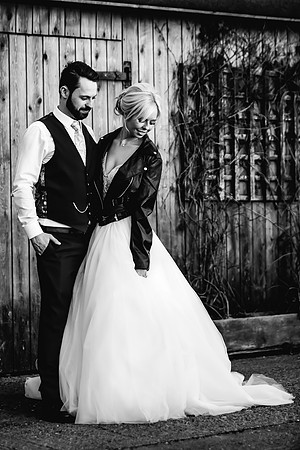 Three Horseshoes Wedding Photography - Staffordshire Weddding Photographer - Laura & Louis-613