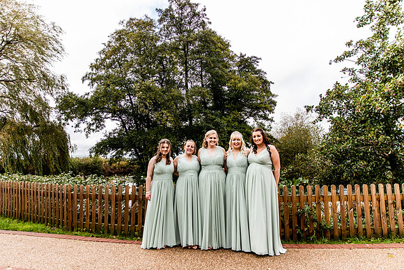 Hanbury Barn Wedding Photography - Laura & Phil-205