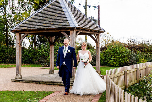 Hanbury Barn Wedding Photography - Laura & Phil-571