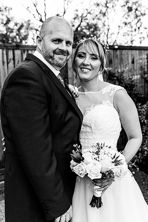 Hanbury Barn Wedding Photography - Laura & Phil-547