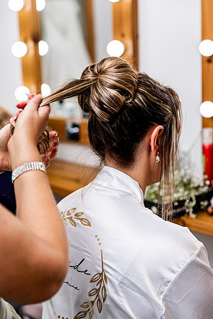Hanbury Barn Wedding Photography - Laura & Phil-232