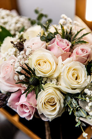 Hanbury Barn Wedding Photography - Laura & Phil-157