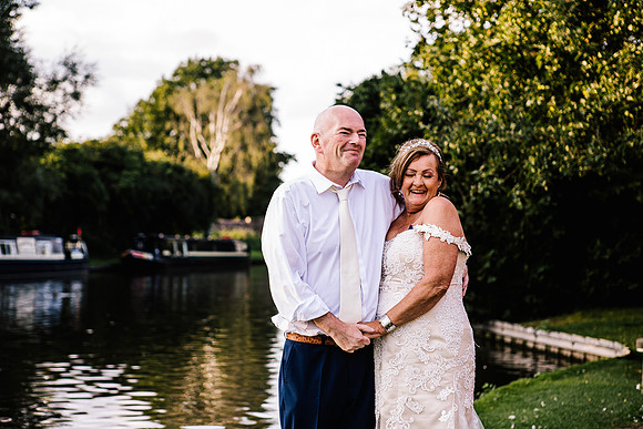 Jane & David - Gift Of A Wedding - Moat House Acton Trussell-391