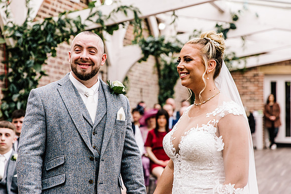 Foxtail Barns Wedding Photography - Kate & Jonathon-289