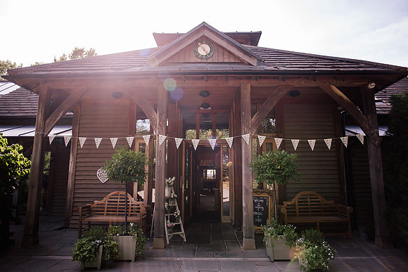 The Oak Tree Of Peover Wedding Photography - Cheshire Wedding Photographer-435