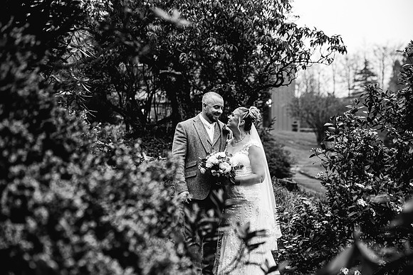 Foxtail Barns Wedding Photography - Kate & Jonathon-541