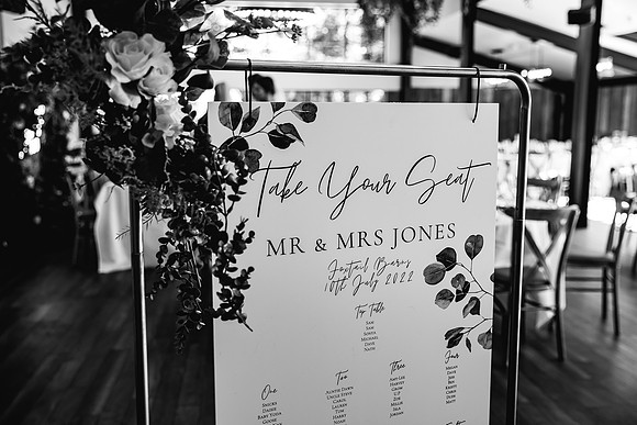 Foxtail Barns Wedding Photography - Sam & Sam-199