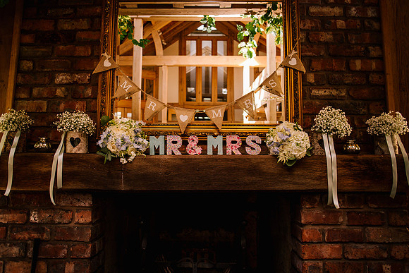The Oak Tree Of Peover Wedding Photography - Cheshire Wedding Photographer-557