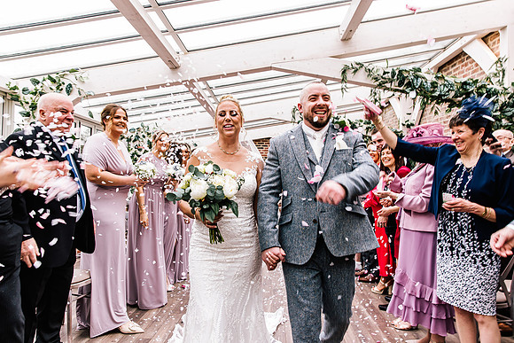 Foxtail Barns Wedding Photography - Kate & Jonathon-399