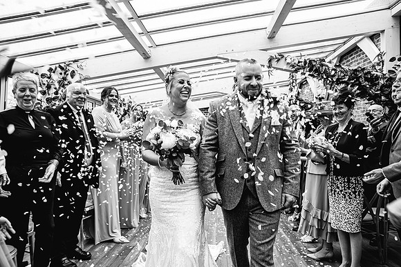 Foxtail Barns Wedding Photography - Kate & Jonathon-400