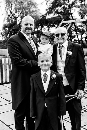 Hanbury Barn Wedding Photography - Laura & Phil-508