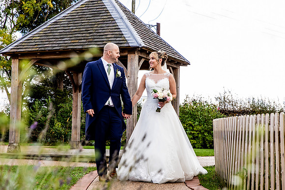 Hanbury Barn Wedding Photography - Laura & Phil-575