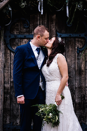 Slaters Country Inn Wedding Photography - Chantelle & Nick-347