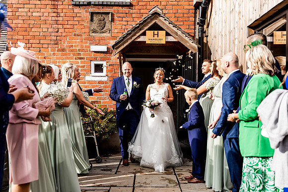 Hanbury Barn Wedding Photography - Laura & Phil-381