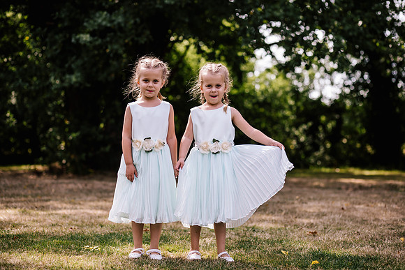 The Oak Tree Of Peover Wedding Photography - Cheshire Wedding Photographer-568