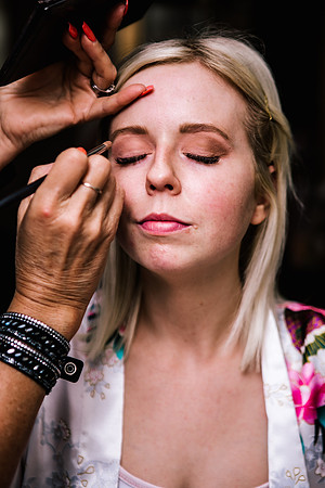 Three Horseshoes Wedding Photography - Staffordshire Weddding Photographer - Laura & Louis-89