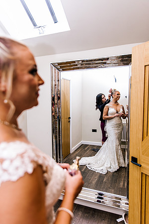 Foxtail Barns Wedding Photography - Kate & Jonathon-224