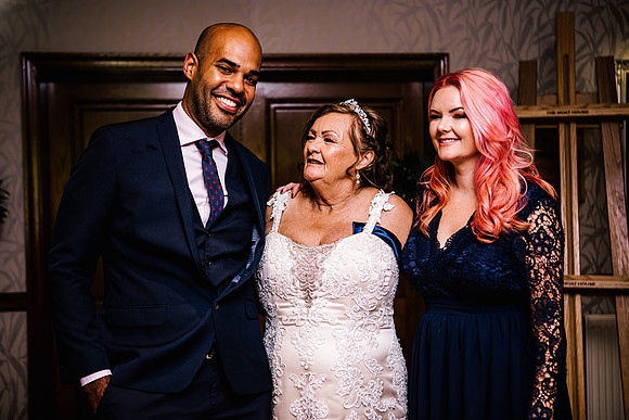 Jane & David - Gift Of A Wedding - Moat House Acton Trussell-297