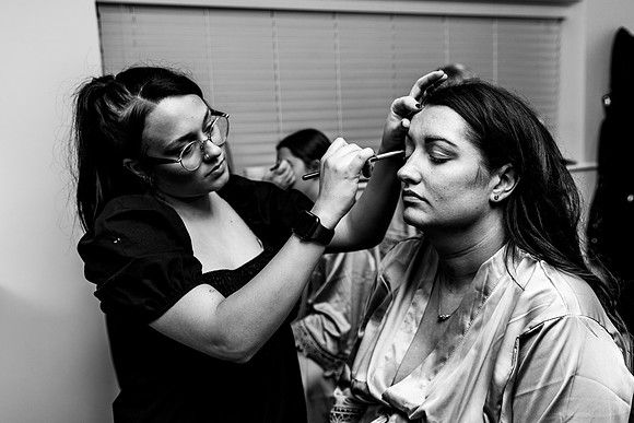 Hanbury Barn Wedding Photography - Laura & Phil-28