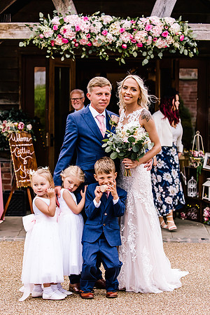 Sandhole Oak Barn Wedding Photography - Caitlin & Shane-543