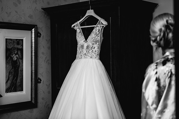 Three Horseshoes Wedding Photography - Staffordshire Weddding Photographer - Laura & Louis-115
