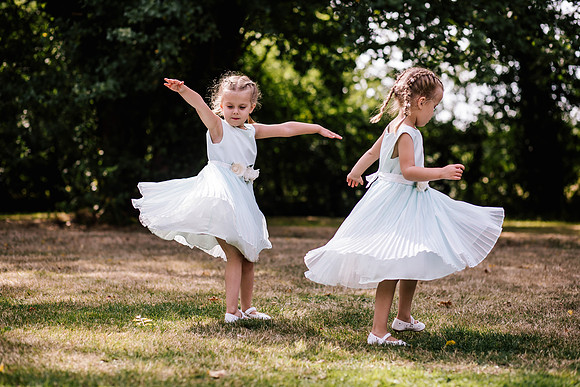 The Oak Tree Of Peover Wedding Photography - Cheshire Wedding Photographer-572