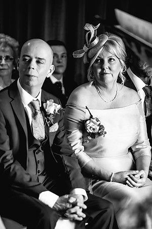 Three Horseshoes Wedding Photography - Staffordshire Weddding Photographer - Laura & Louis-252