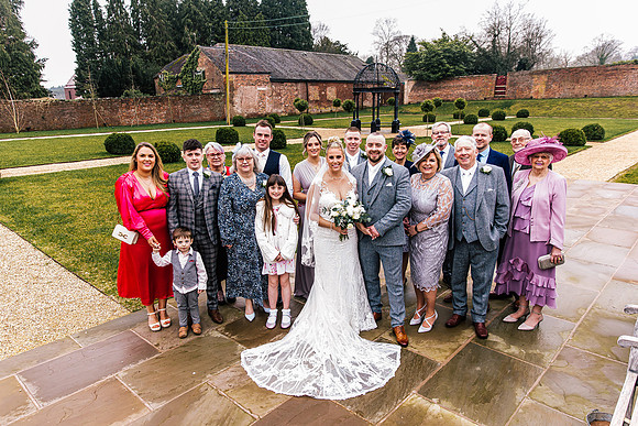 Foxtail Barns Wedding Photography - Kate & Jonathon-551