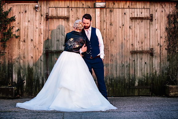 Three Horseshoes Wedding Photography - Staffordshire Weddding Photographer - Laura & Louis-616