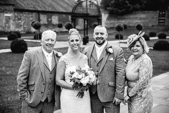 Foxtail Barns Wedding Photography - Kate & Jonathon-572
