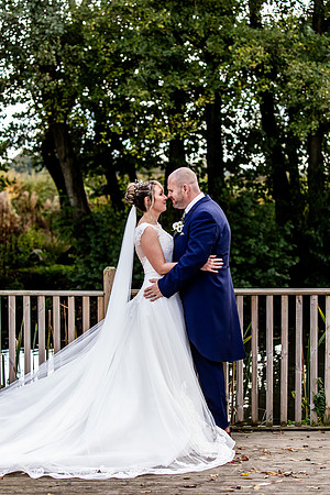 Hanbury Barn Wedding Photography - Laura & Phil-595