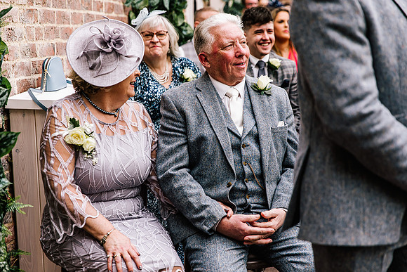 Foxtail Barns Wedding Photography - Kate & Jonathon-312