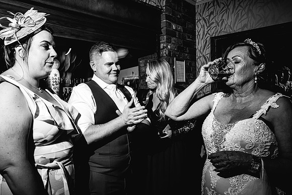 Jane & David - Gift Of A Wedding - Moat House Acton Trussell-704