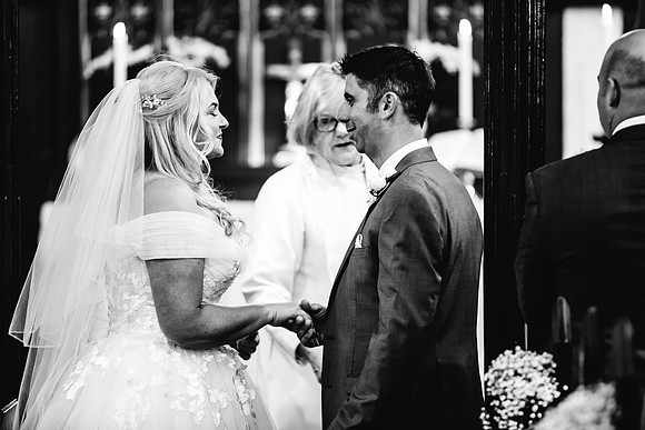 The Oak Tree Of Peover Wedding Photography - Cheshire Wedding Photographer-303