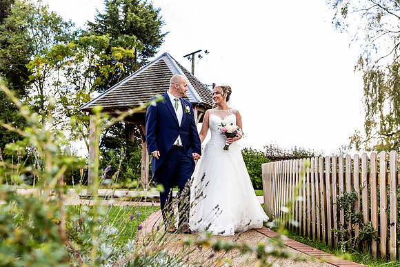 Hanbury Barn Wedding Photography - Laura & Phil-577